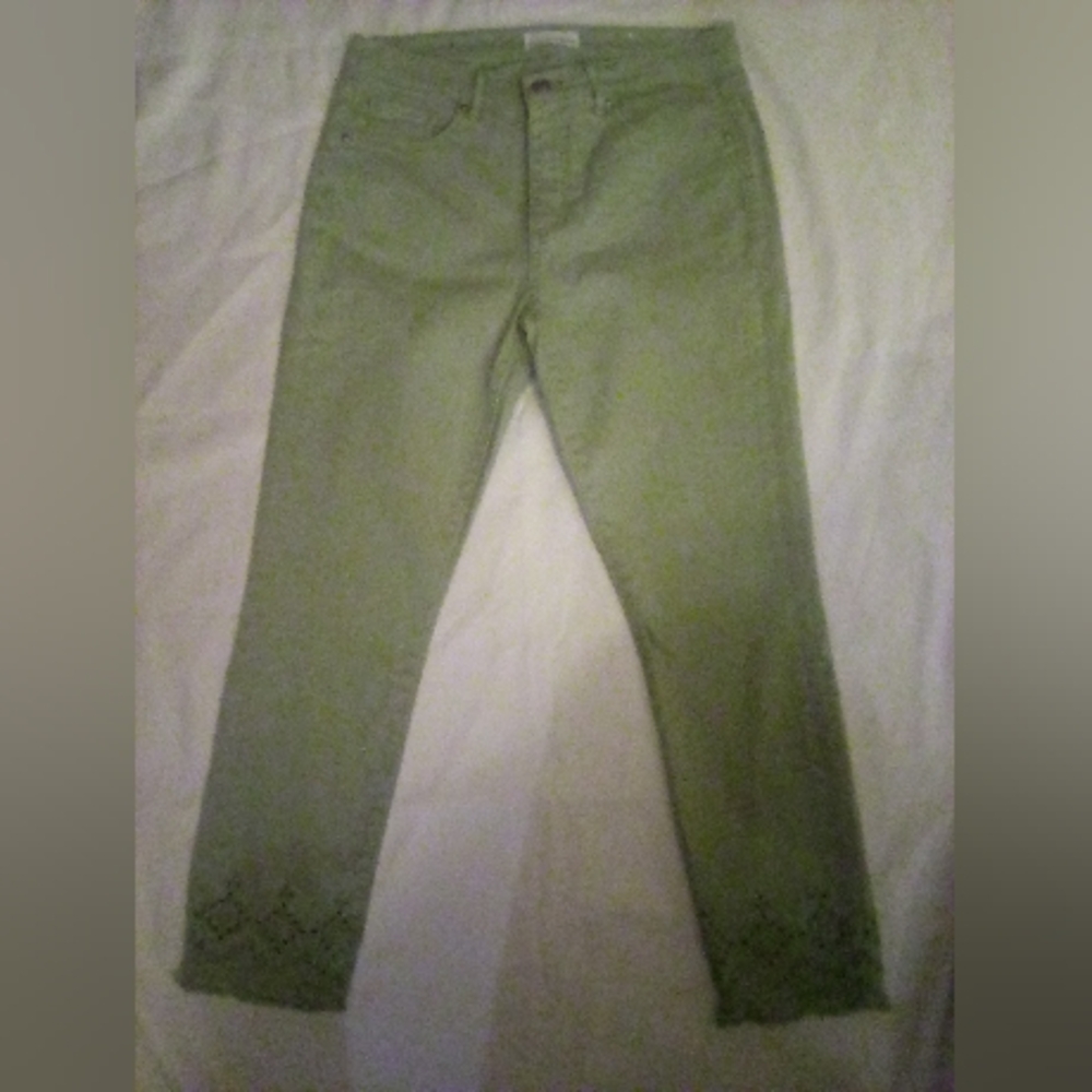 LOFT JEANS SIZE 6